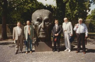 Сергій Борщевський у складі української делегації на переговорах у Бонні у 1999 році (фото з архіву С. Борщевського)