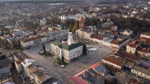 У Дрогобичі ліквідували пожежу на промоб’єкті після нічної атаки
