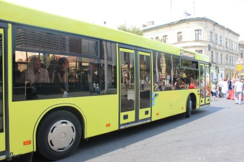 У Львові запустять два додаткові автобуси на маршрут №1А, який курсує до Дублян