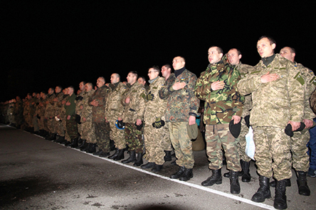 Понад 500 десантників повернулися із зони АТО у Львів