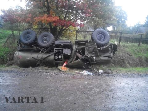 На Турківщині перекинувся бензовіз