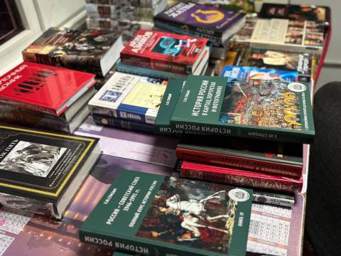 У Рава-Руській виявили понад 30 російських книг