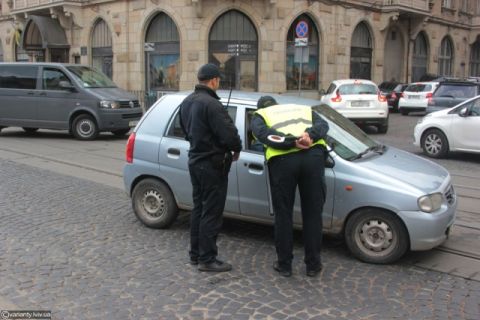 На Львівщині з початку року затримали понад 2500 п'яних водіїв