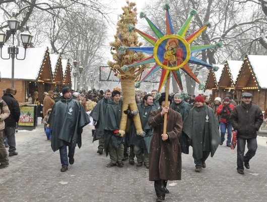 Різдвяний Дідух встановили у Львові