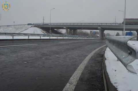 У Винниках облаштували транспортну розв'язку за 28 мільйонів