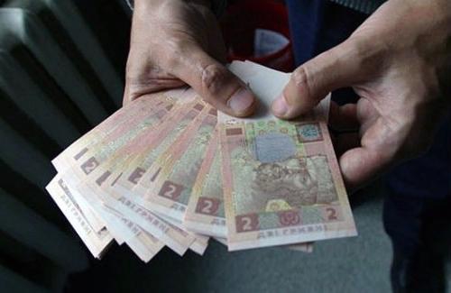 Мінімальна зарплата в Україні з 1 грудня збільшиться на 16 грн - до 1118 грн
