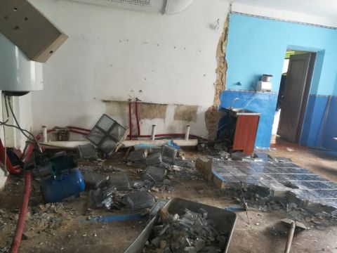 Внаслідок обвалу стіни у школі на Яворівщині постраждали дві особи