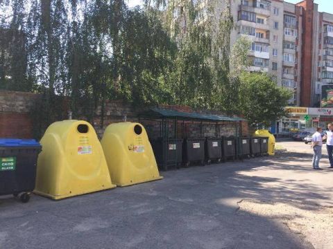 Із перевізниками, які змішуватимуть посортоване сміття, Львівська ОДА розриватиме угоди