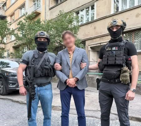 Поліція затримала чоловіка, який повідомив про замінування головного вокзалу у Львові