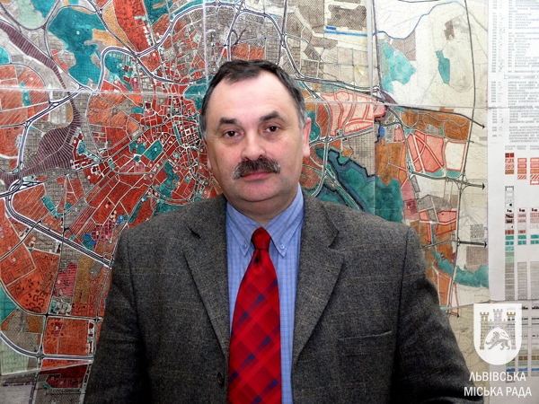 Юрій Криворучко звільнився з посади начальника управління архітектури Львівської міськради