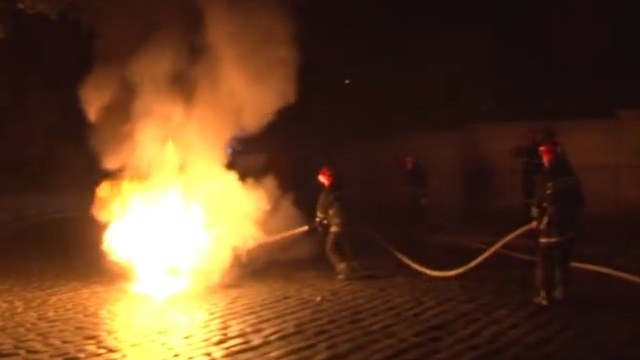 У Дрогобичі в пожежі згоріла автівка