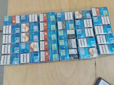 На кордоні з Польщею прикордонники вилучили понад 800 пачок цигарок