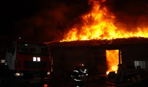 У Львові горіли склади на Цитаделі