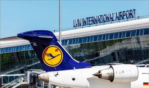 Посадовця аеропорту "Львів" оштрафували за невказану в декларації іномарку