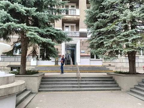 Приміщення пологового на Мечника здають в оренду для розміщення банкомата