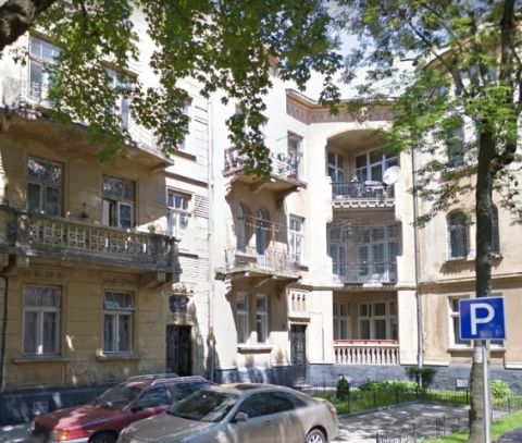 У Львові за 200 000 гривень продають приміщення у пам'ятці архітектури