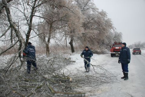 Львівобленерго продовжує відновлення електропостачання на Львівщині