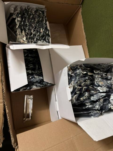 У Шегинях виявили контрабанду електронних сигарет