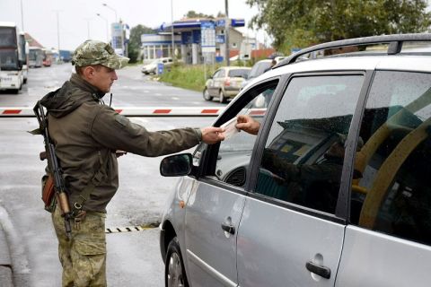 За добу з України виїхали майже 40 тисяч людей