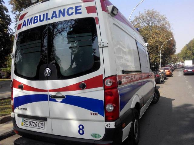 У Львові будівельник потрапив до лікарні через ураження струмом