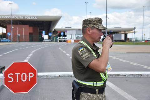 За добу з України виїхали майже 60 тисяч людей