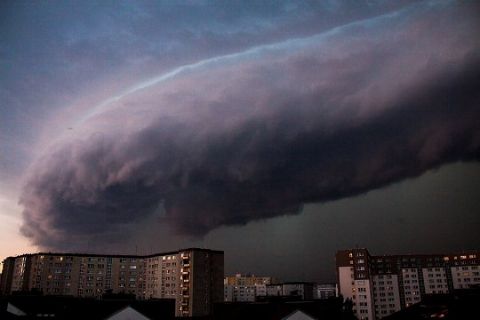 Польщею пройшла піщана буря