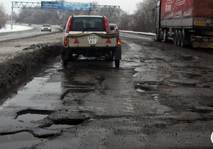 Посадовця Служби автомобільних доріг у Львівській області засуджено через збитки на 170 тис грн