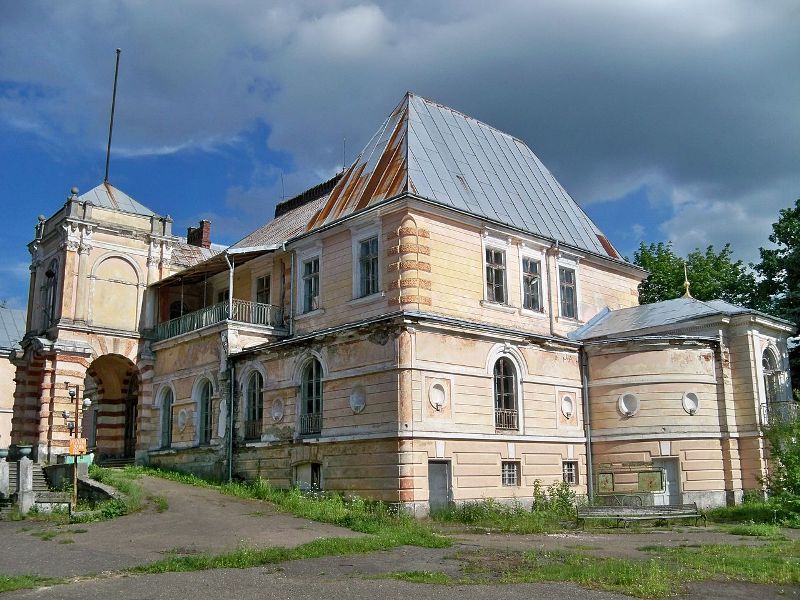 У Новороздільській ОТГ проведуть інвентаризацію дерев у парку палацу Лянцкоронських