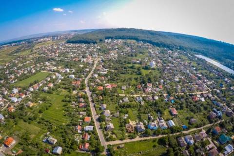 Влада Львова виграла суд за землю в Лисиничах, передану приватній фірмі під забудову