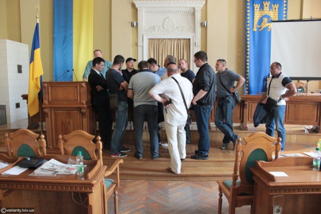 Львівські депутати не змогли вирішити проблем з землею для бійців АТО