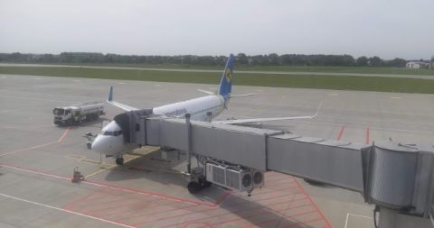 У аеропорті Львова перевірятимуть усіх пасажирів з Італії