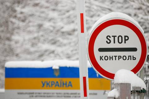 За добу з України виїхали 25 тисяч людей