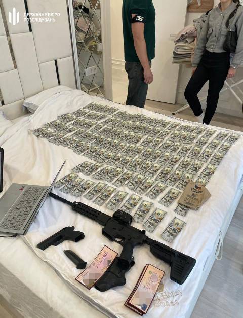На Львівщині судитимуть екскерівника районного ТЦК, який фіктивно оформив свого знайомого на військову службу