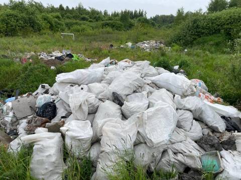 На території Солонківської громади виявили звалище сміття та будівельних відходів