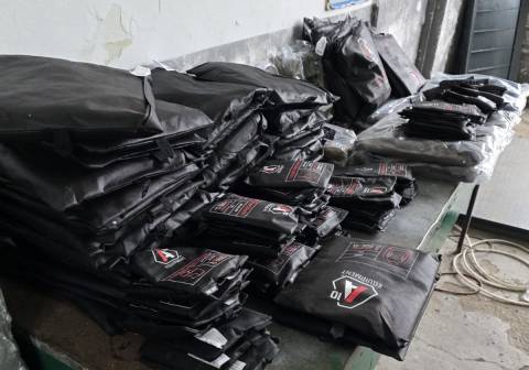 У Шегинях виявили контрабанду брендових годинників, одягу та ліків на понад два мільйони гривень