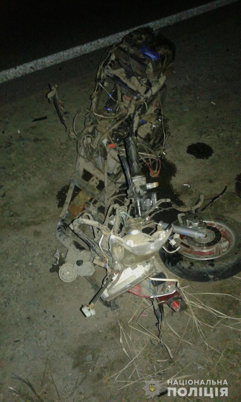 У Кам’янка-Бузькому районі п'яний водій легковика насмерть збив скутериста