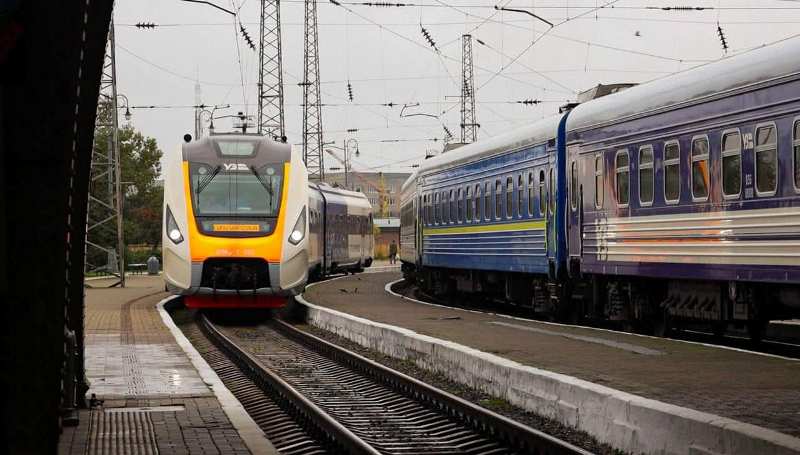 Укрзалізниця запустила залізничне сполучення Львів – Варшава через Рава-Руську