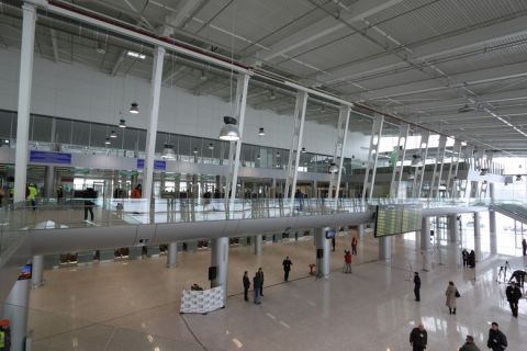 Мінінфраструктури пропонує зменшити вартість обслуговування літаків в аеропорту «Львів»