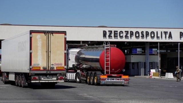 До Польщі прибуло майже шість з половиною мільйона біженців з України