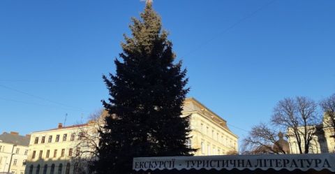 20 січня демонтують головну ялинку Львова