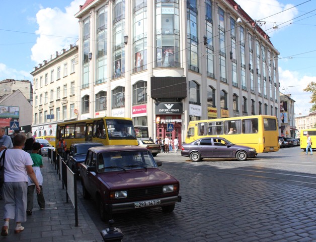 На момент ДТП водій львівської маршрутки №18 був звільнений, – перевізник
