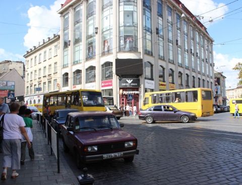 На момент ДТП водій львівської маршрутки №18 був звільнений, – перевізник