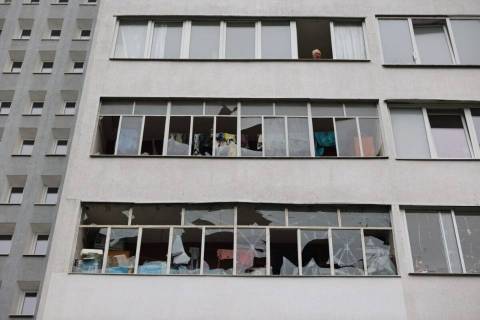 У Львові виділили понад 300 тисяч гривень для мешканців будинків, пошкоджених російською атакою