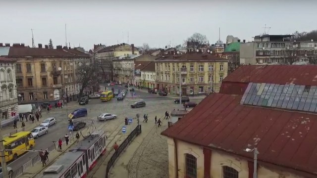 На перетині Сахарова та Вітовського сяятиме сепульками площа Станіслава Лема