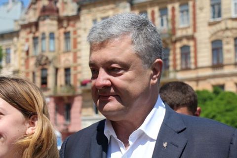 П’ятій колоні не має місця в українській владі – Петро Порошенко на Львівщині