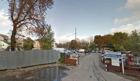 Львів’яни просять облаштувати сквер на площі Князя Святослава