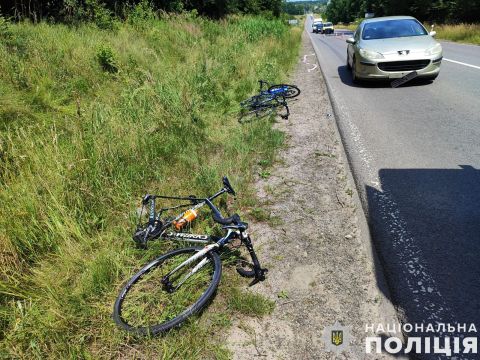 На трасі Східниця – Пісочна водій Peugeot збив трьох спортсменок збірної України з велоспорту