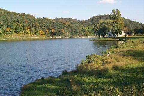 Прокуратура перевіряє законність орендування озера на Львівщині