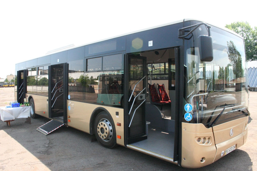 ЛАЗ презентував нові автобуси