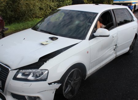 Під Львовом правоохоронці стріляли по шинах автомобіля-двійника